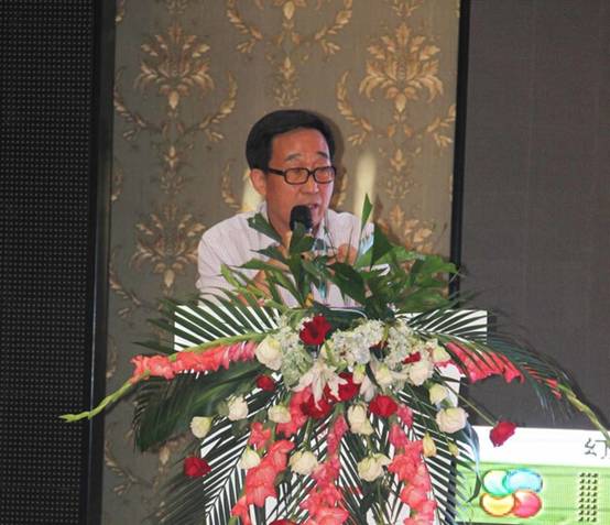 中國品牌第一人現身產(chǎn)業(yè)化發(fā)展論壇，共同分享饕餮智慧盛宴