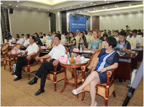 2016年內蒙古農牧業(yè)產(chǎn)業(yè)化發(fā)展論壇順利召開(kāi)